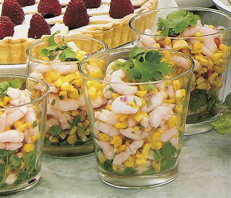 Rejecocktail med majs og brøndkarse