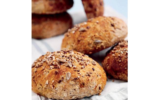 Kornsboller bage opskrift