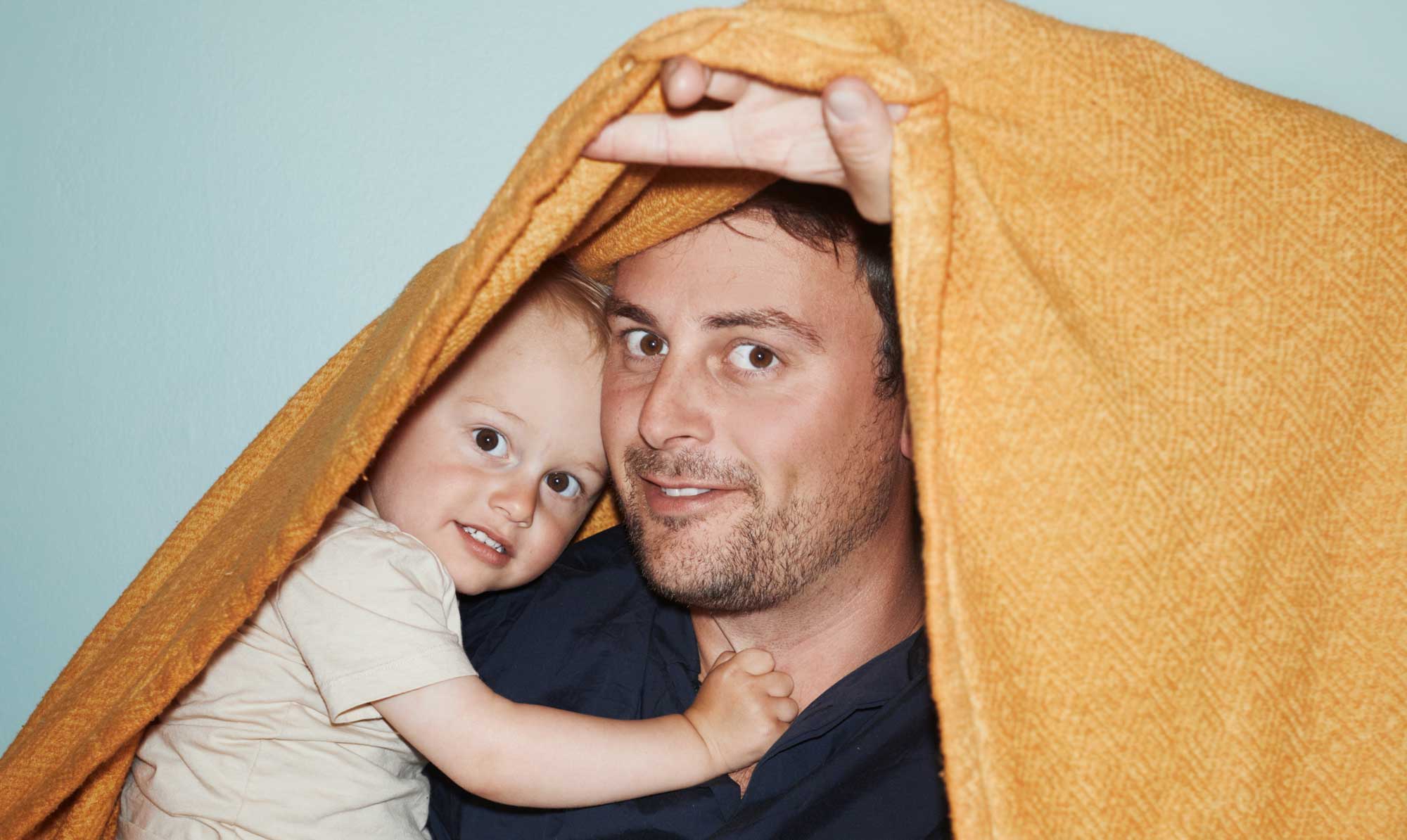 Mød den populære vært her. Kristian Gintberg