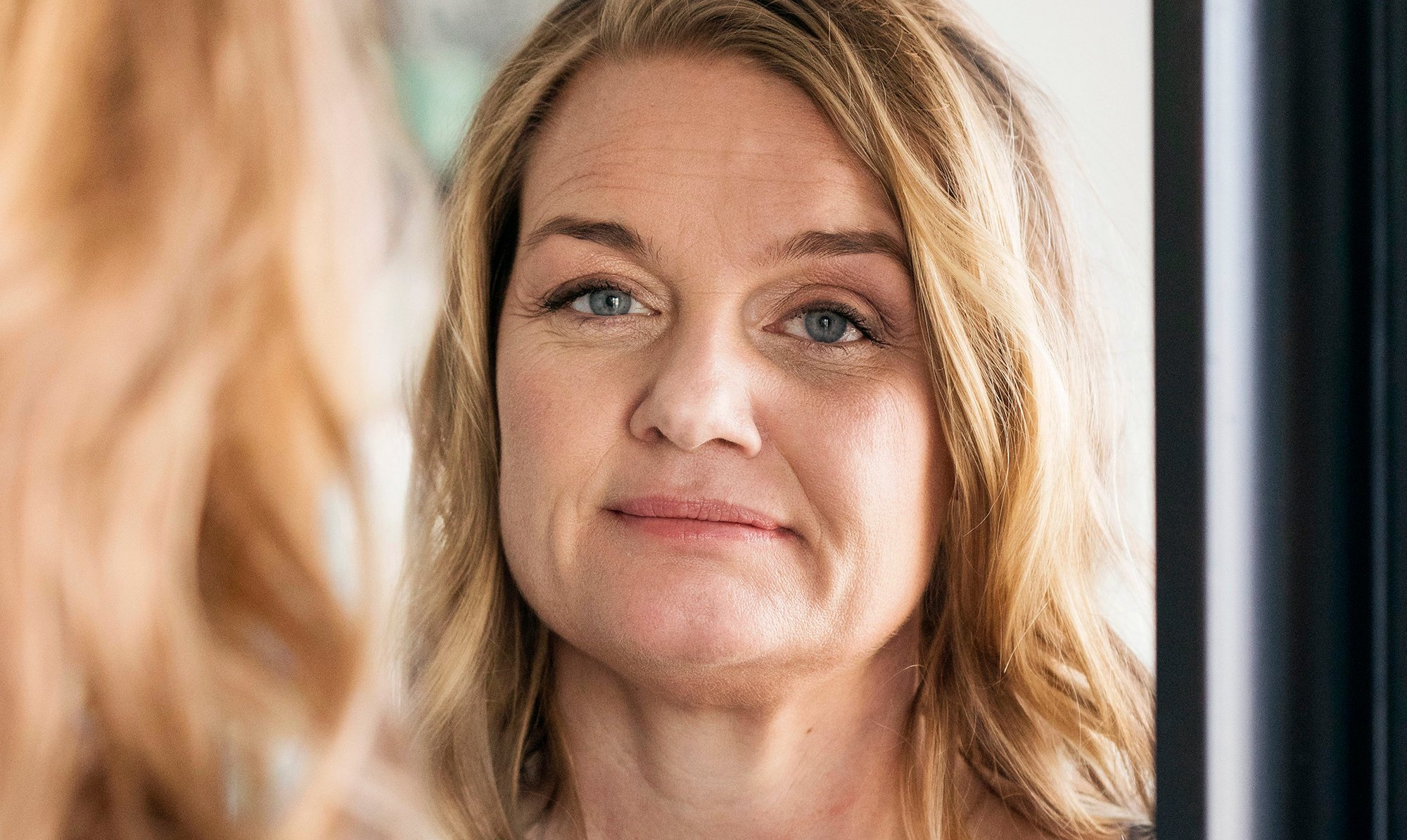 "Jeg lå og kunne høre min mor tale med en læge om, hvad der skulle ske med mine børns skolegang, hvis de ikke skulle bo hos mig mere." Michelle Hviid