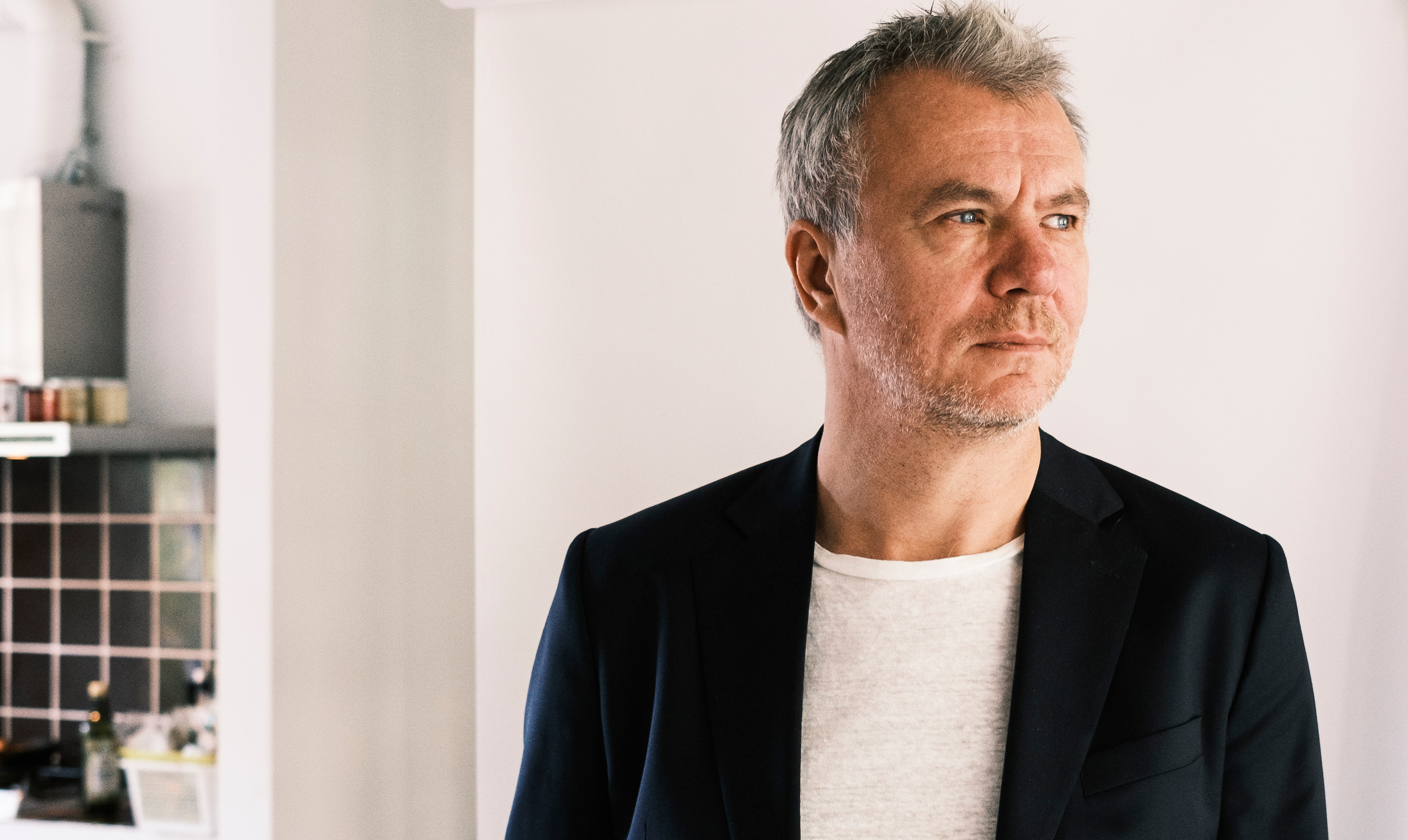 Forfatter Jesper Stein er aktuel med sin nye selvbiografiske roman ”Rampen” ”Det har jo haft store omkostninger – ikke bare for mig selv”