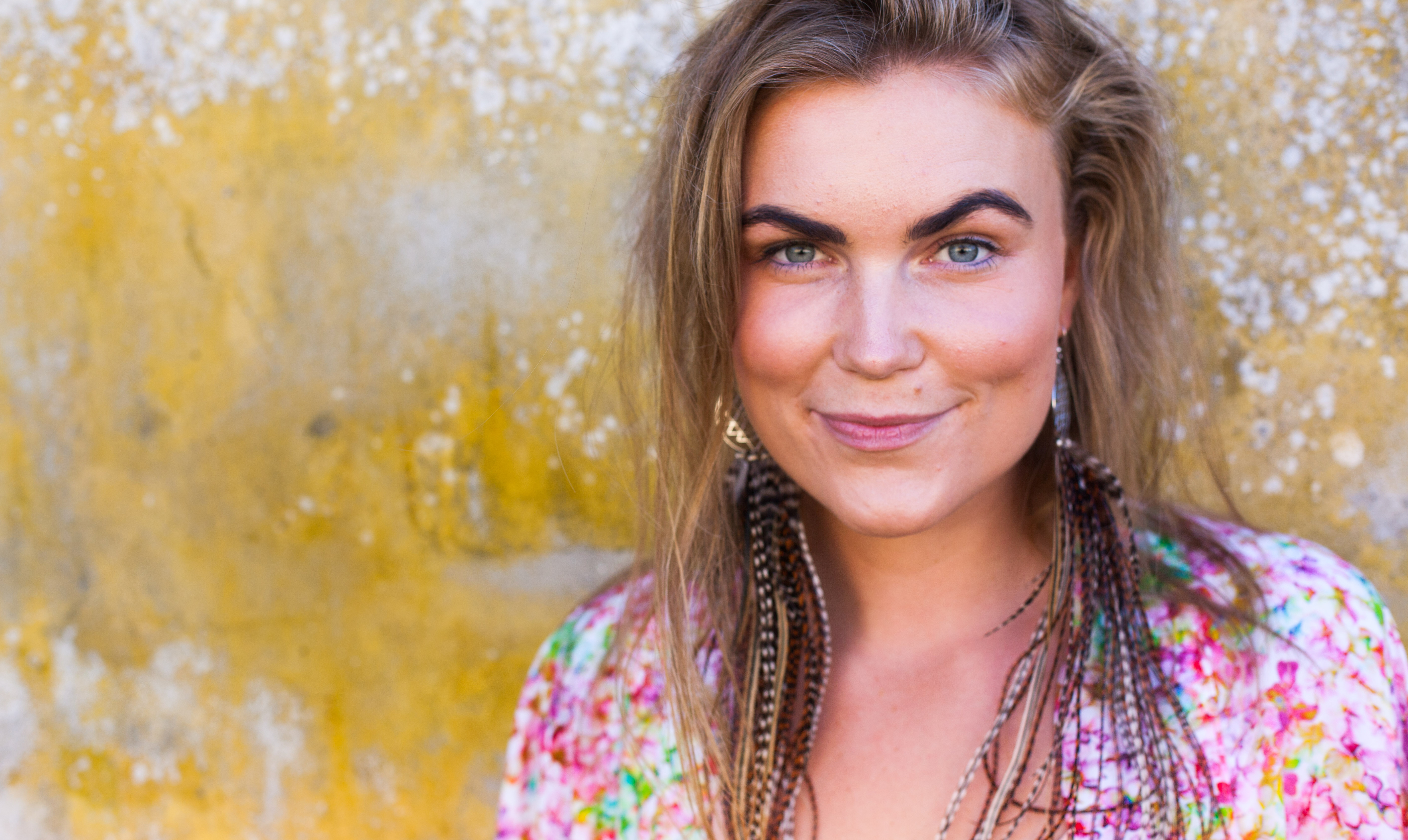 "Og hvorfor skulle jeg så vente så længe med at fortælle, at jeg spiste min egen moderkage efter fødslen? Jeg var sindssygt bange for folks reaktioner." Katrine Birk spiste sin moderkage efter fødslen