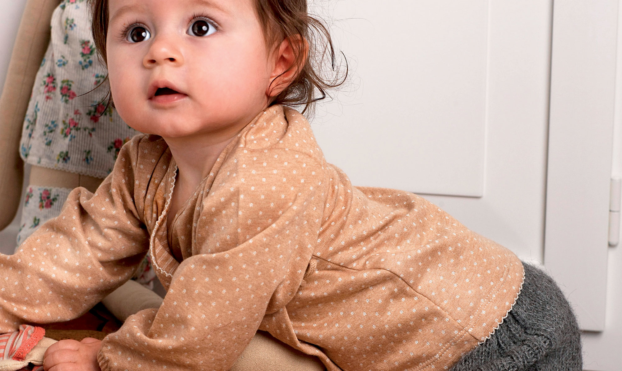 Strik selv: Babybukser fra Hendes Verden