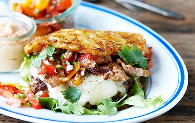 Lav en Triple Cheeseburger à la LCHF