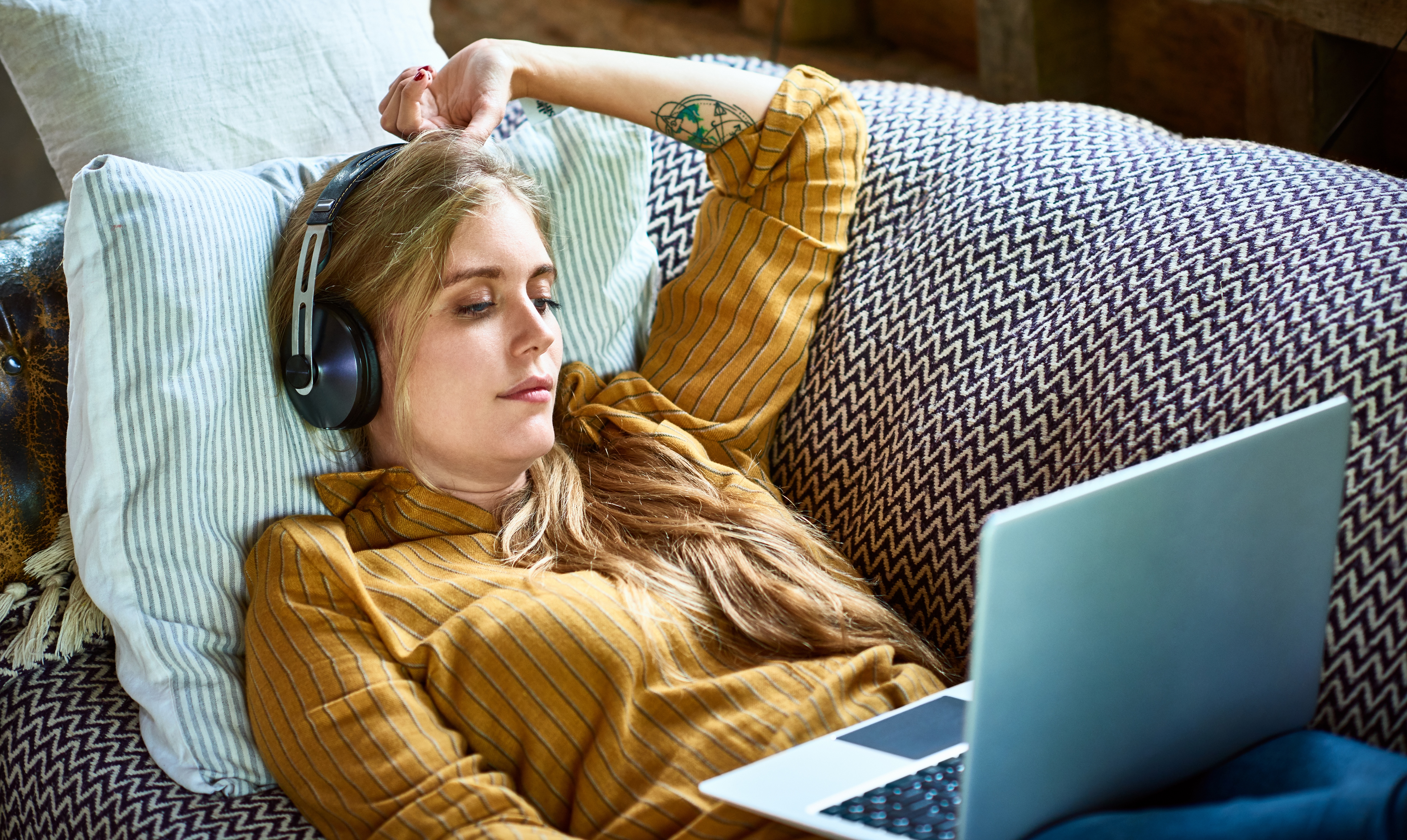 Trænger du også til et kreativt boost i disse tider? Deltag i en online masterclass med Jada, Klamfyr og Soleima hjemme fra din sofa