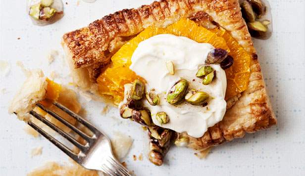 Tærte med marcipan og appelsin tærte opskrift med marcipan og appelsin