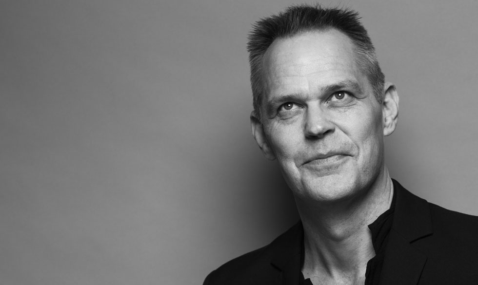 Se den store historie i den lille. Michael Robak