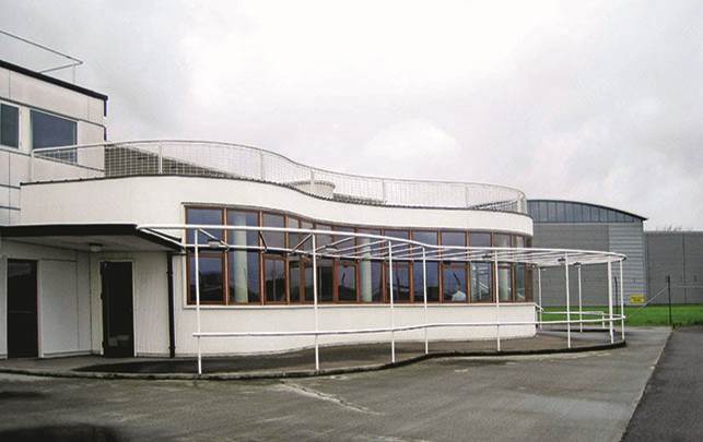 Vilhelm Lauritzens funktionalistiske lufthavnsterminal fra 1939 Nybegynderens guide til arkitektur: Sådan får du styr på din by