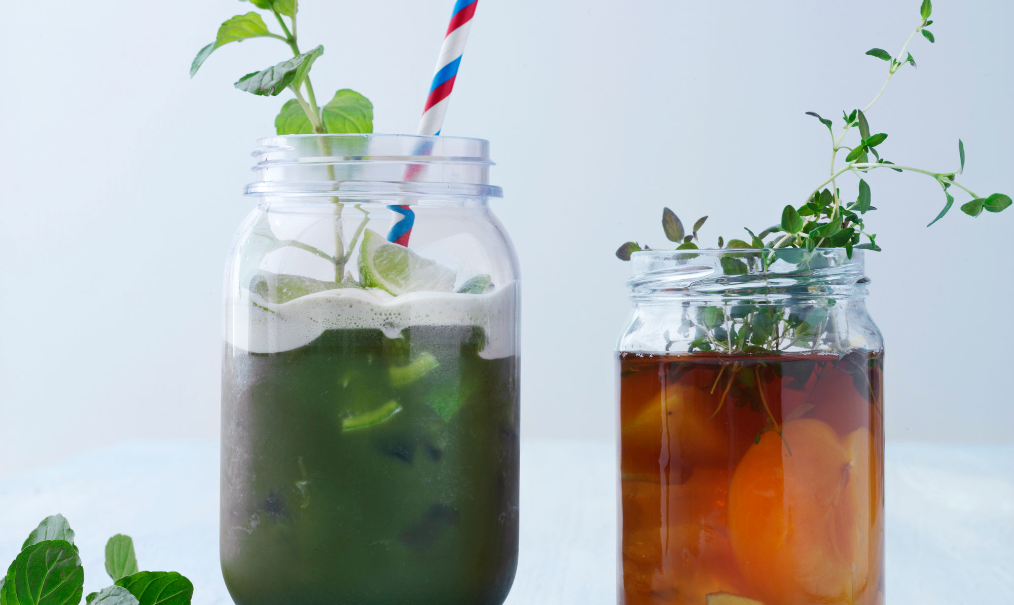 Frisk iste og matcha-iste