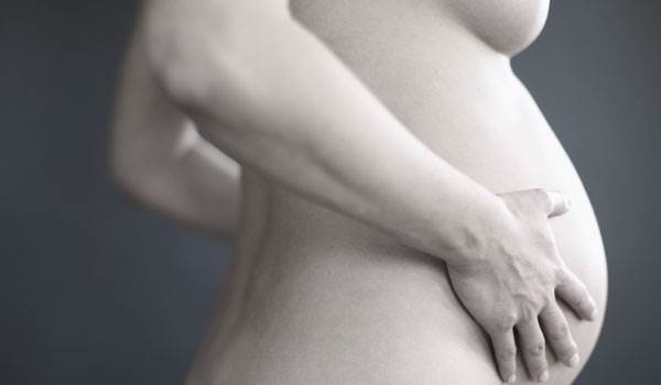 Graviditeten kan give gener - se hvad du kan gøre for at mindske dem. Foto: Nimastock Gravid gener