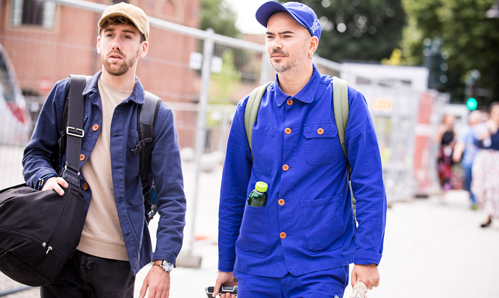 Der var masser af variationer af bleu de travail-jakken på den nyligt afsluttede Pitti Uomo-messe i Firenze. Blåstemplet: Årets sommerjakke er alle tiders jakke
