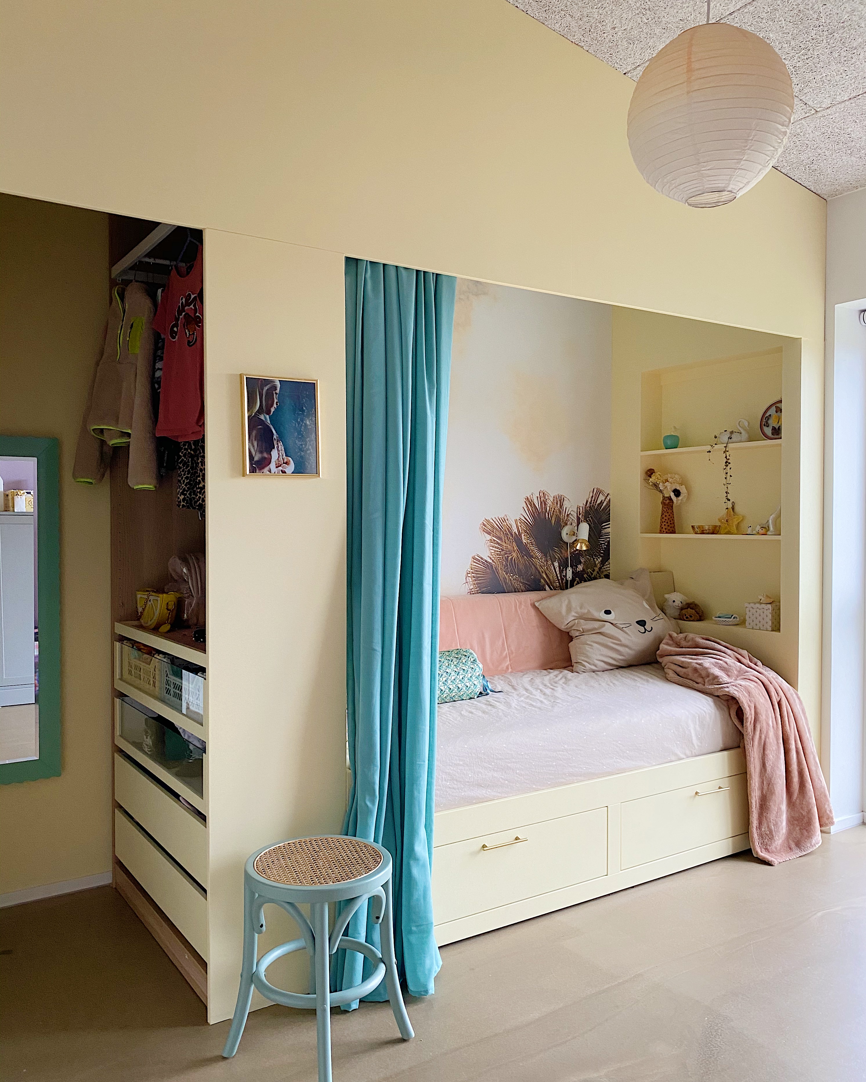 Børneværelset med indbygget seng og walk-in closet blev bygget i forbindelse med familiens deltagelse i 'Hjem til forvandling' på DR1.