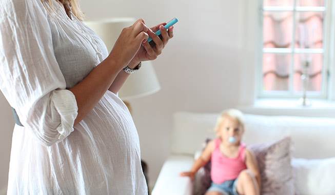 Har I telefon-tid hjemme hos jer, eller er den bare altid fremme? Smartphone og børn